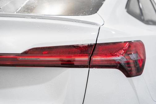 2024 Audi Q8 e-tron Premium Plus