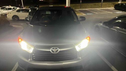 2014 Toyota Highlander LE