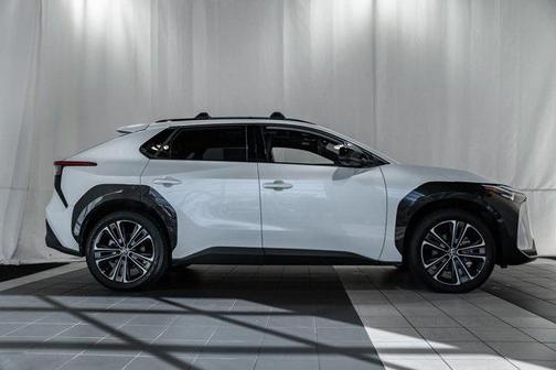 2024 Toyota bZ4X Limited