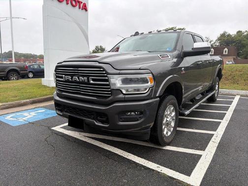 Granite Crystal Metallic Clearcoat 2022 RAM 2500 Laramie Crew Cab 4x4 6'4' Box