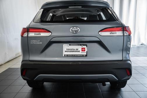 Celestite 2024 Toyota Corolla Cross L