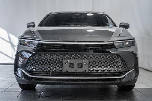 2024 Toyota Crown XLE