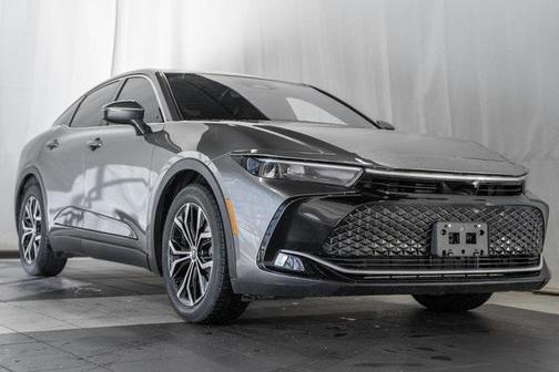 2024 Toyota Crown XLE