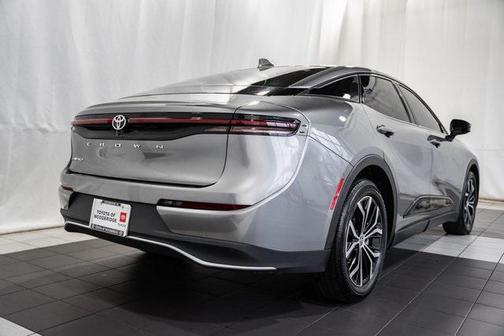 2024 Toyota Crown XLE
