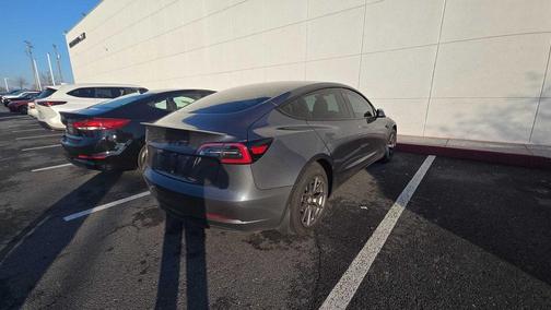 2023 Tesla Model 3 Standard Range