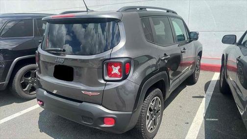 2017 Jeep Renegade Trailhawk