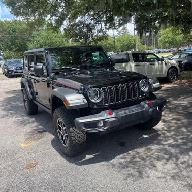 Black Clearcoat 2025 Jeep Wrangler Rubicon