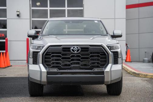 2023 Toyota Tundra Hybrid Limited