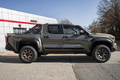 2025 Toyota Tacoma Hybrid Trailhunter