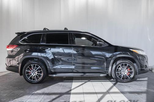 2018 Toyota Highlander SE