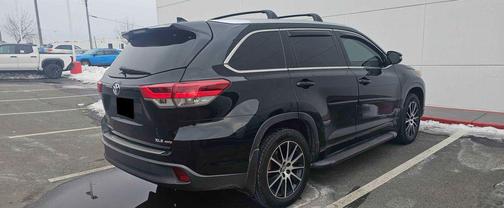 2018 Toyota Highlander SE