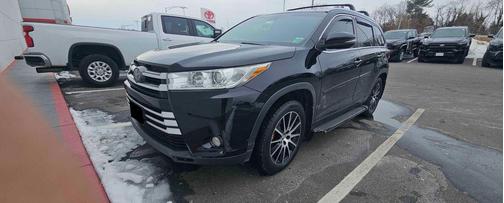 2018 Toyota Highlander SE
