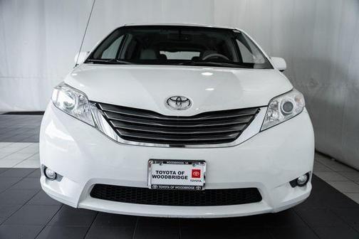 2013 Toyota Sienna XLE
