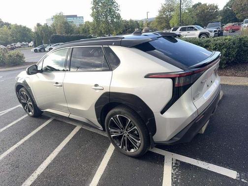 2023 Toyota bZ4X Limited
