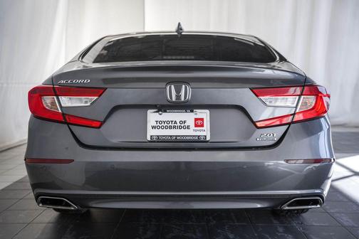 2020 Honda Accord Touring 2.0T