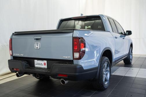 Sonic Gray Pearl 2023 Honda Ridgeline RTL