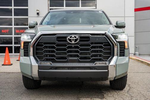 2022 Toyota Tundra SR5