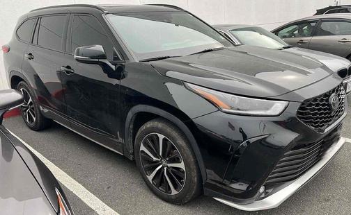 2022 Toyota Highlander XSE