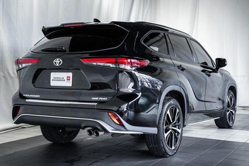 2022 Toyota Highlander XSE