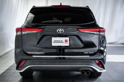 2022 Toyota Highlander XSE