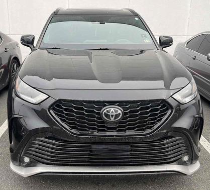2022 Toyota Highlander XSE
