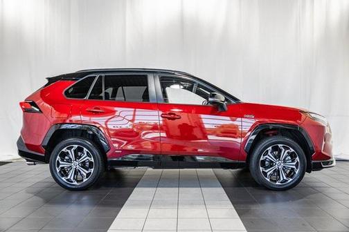 2024 Toyota RAV4 Prime XSE