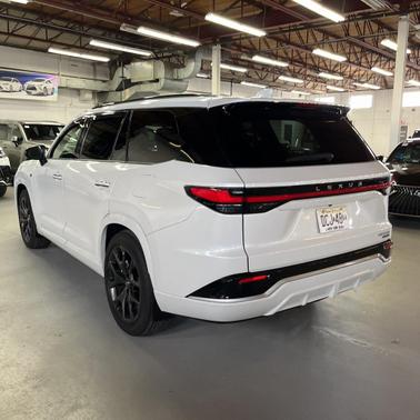 2024 Lexus TX 500h F SPORT Premium