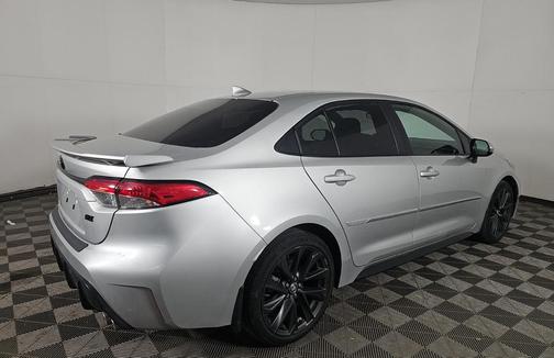 Classic Silver Metallic 2025 Toyota Corolla SE