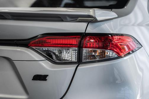 Classic Silver Metallic 2025 Toyota Corolla SE