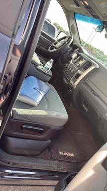 2017 RAM 1500 SLT