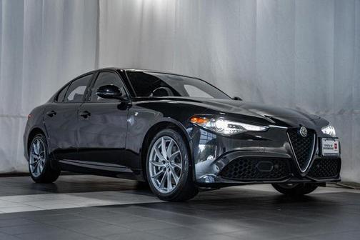2022 Alfa Romeo Giulia Ti
