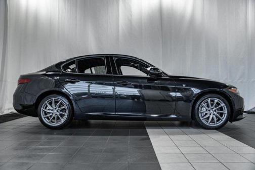 2022 Alfa Romeo Giulia Ti