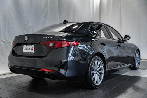 2022 Alfa Romeo Giulia Ti