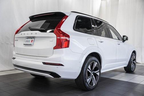 2022 Volvo XC90 Recharge Plug-In Hybrid T8 R-Design 7 Passenger