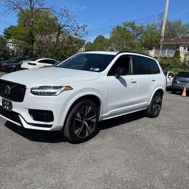 2022 Volvo XC90 Recharge Plug-In Hybrid T8 R-Design 7 Passenger