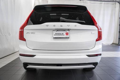 2022 Volvo XC90 Recharge Plug-In Hybrid T8 R-Design 7 Passenger