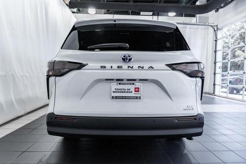 2024 Toyota Sienna XLE 7 Passenger