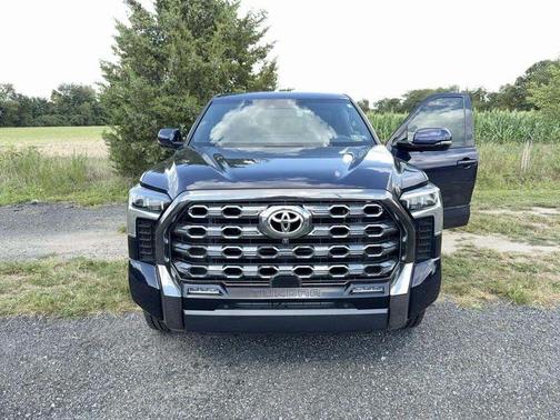 2022 Toyota Tundra Platinum