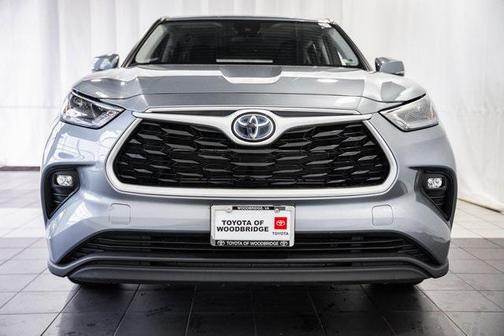 2023 Toyota Highlander Hybrid LE