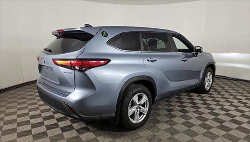 2023 Toyota Highlander Hybrid LE