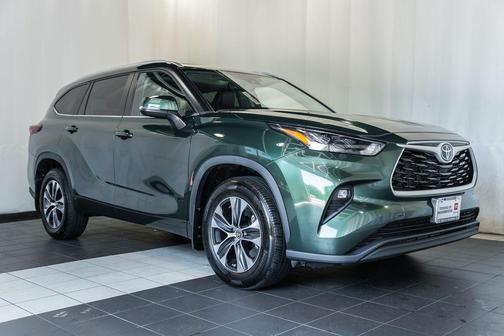 Cypress 2024 Toyota Highlander XLE