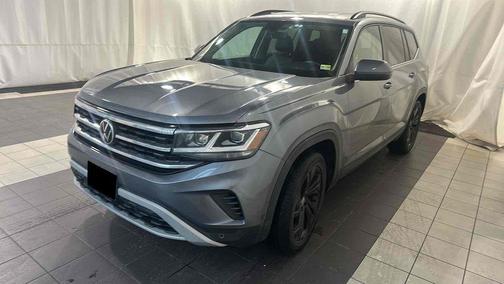 2022 Volkswagen Atlas 3.6L SE w/Technology