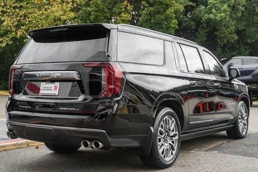 2023 GMC Yukon XL Denali Ultimate