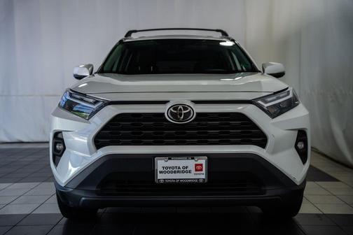 Wind Chill Pearl 2024 Toyota RAV4 XLE Premium