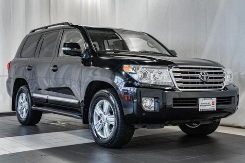 2015 Toyota Land Cruiser Base