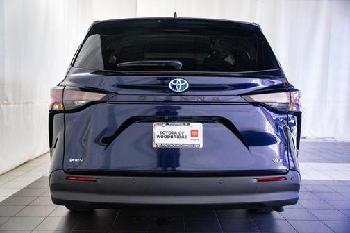 2025 Toyota Sienna XLE 7 Passenger