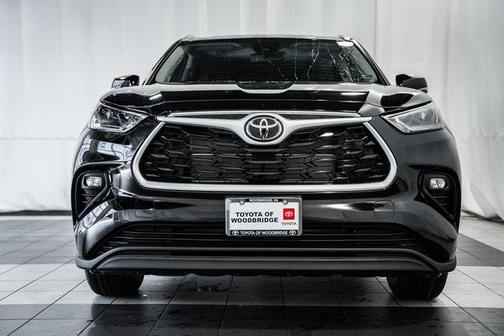 2025 Toyota Highlander Hybrid XLE