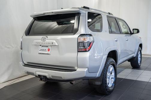 Classic Silver Metallic 2020 Toyota 4Runner SR5 Premium