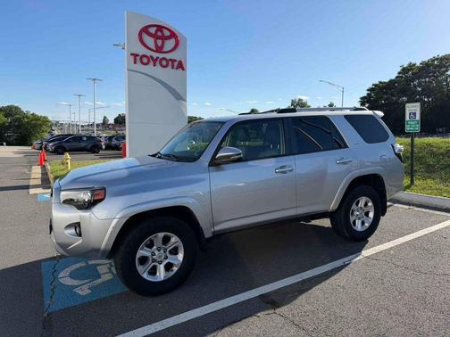 Classic Silver Metallic 2020 Toyota 4Runner SR5 Premium