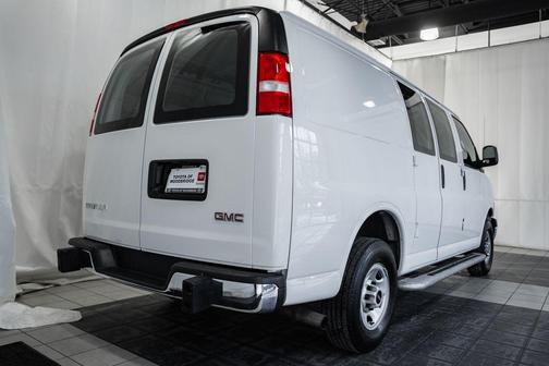 2023 GMC Savana 2500 Work Van